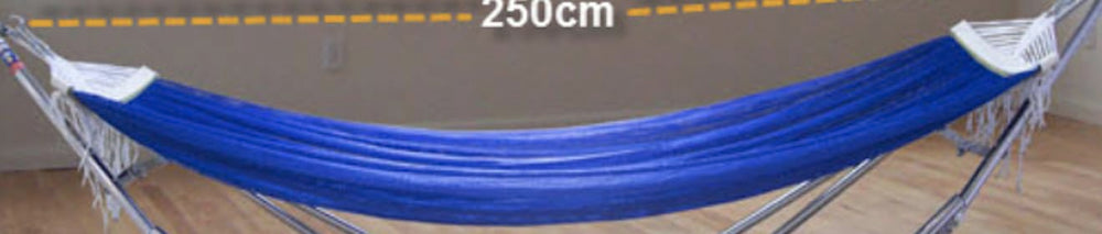 Generic Truong Tho hammock lightweight at 3.3 pounds for easy carrying.
