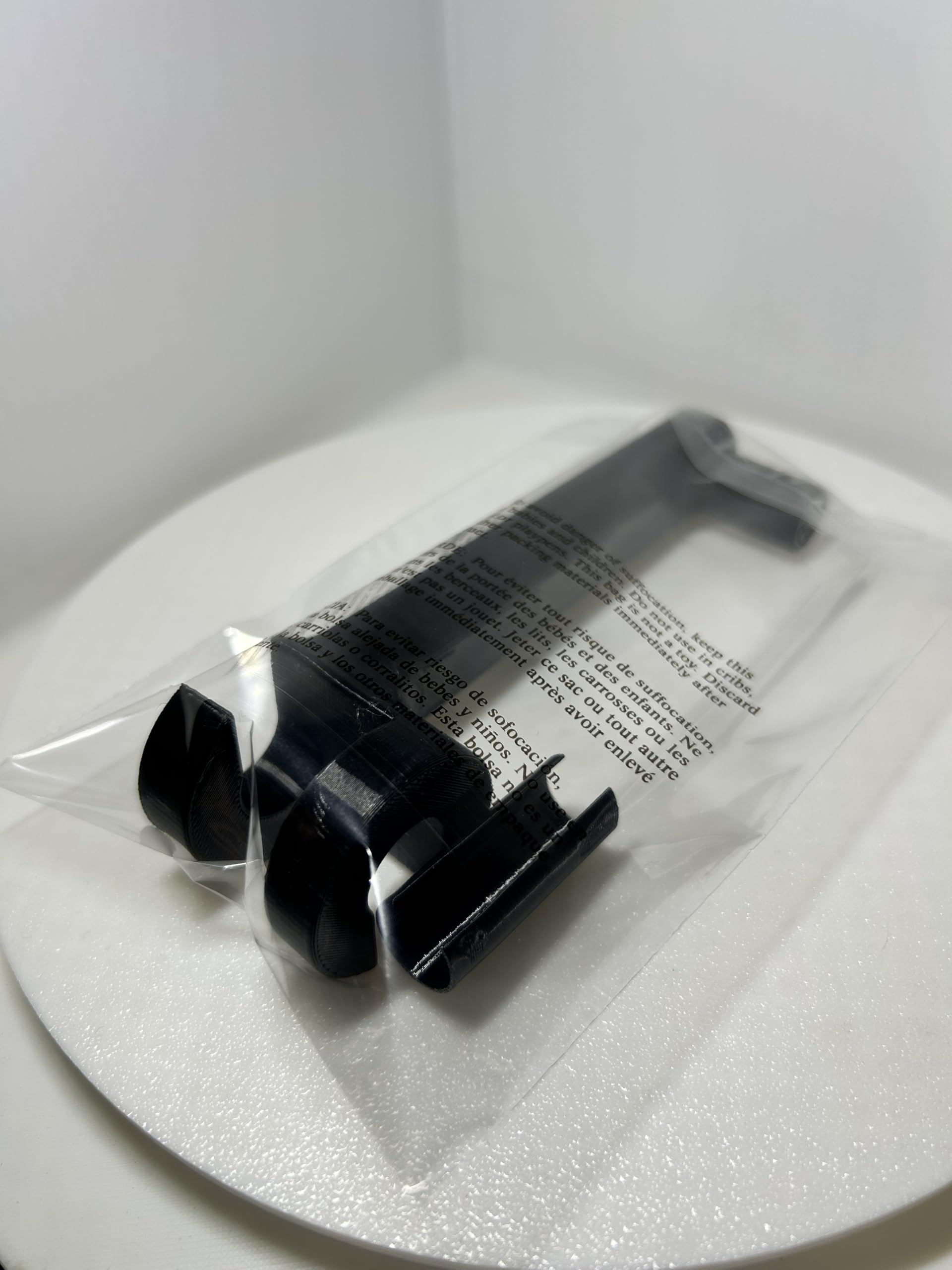 Generic Universal Bow Hanger Interior Organizer keeps vehicle tidy.