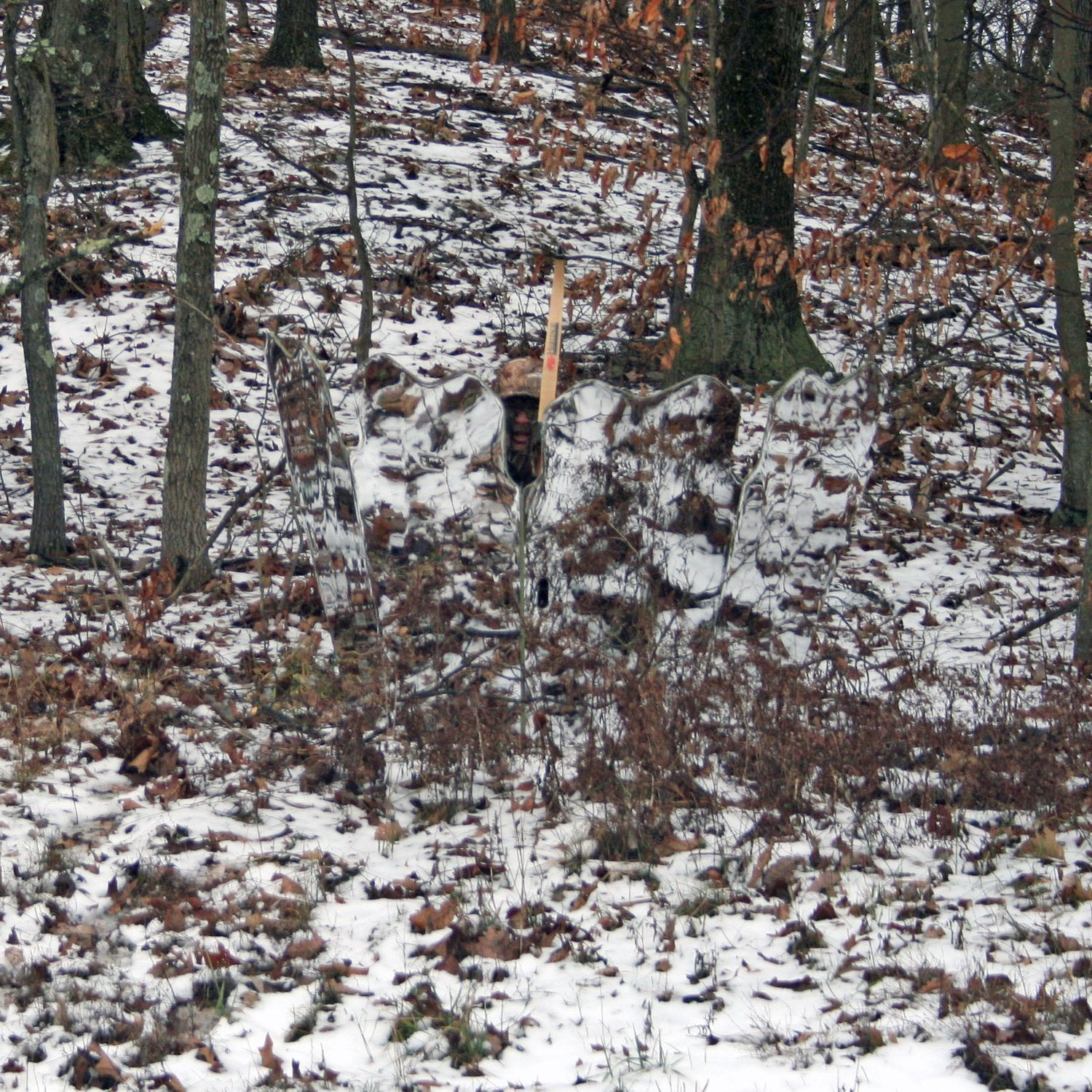 Extenders expand field visibility and shooting space for uneven terrain.