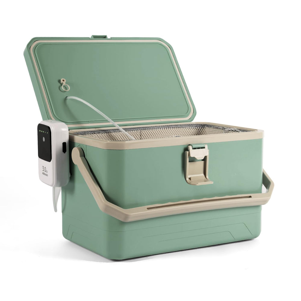 Ghosthorn 14L green fishing cooler with front angle view