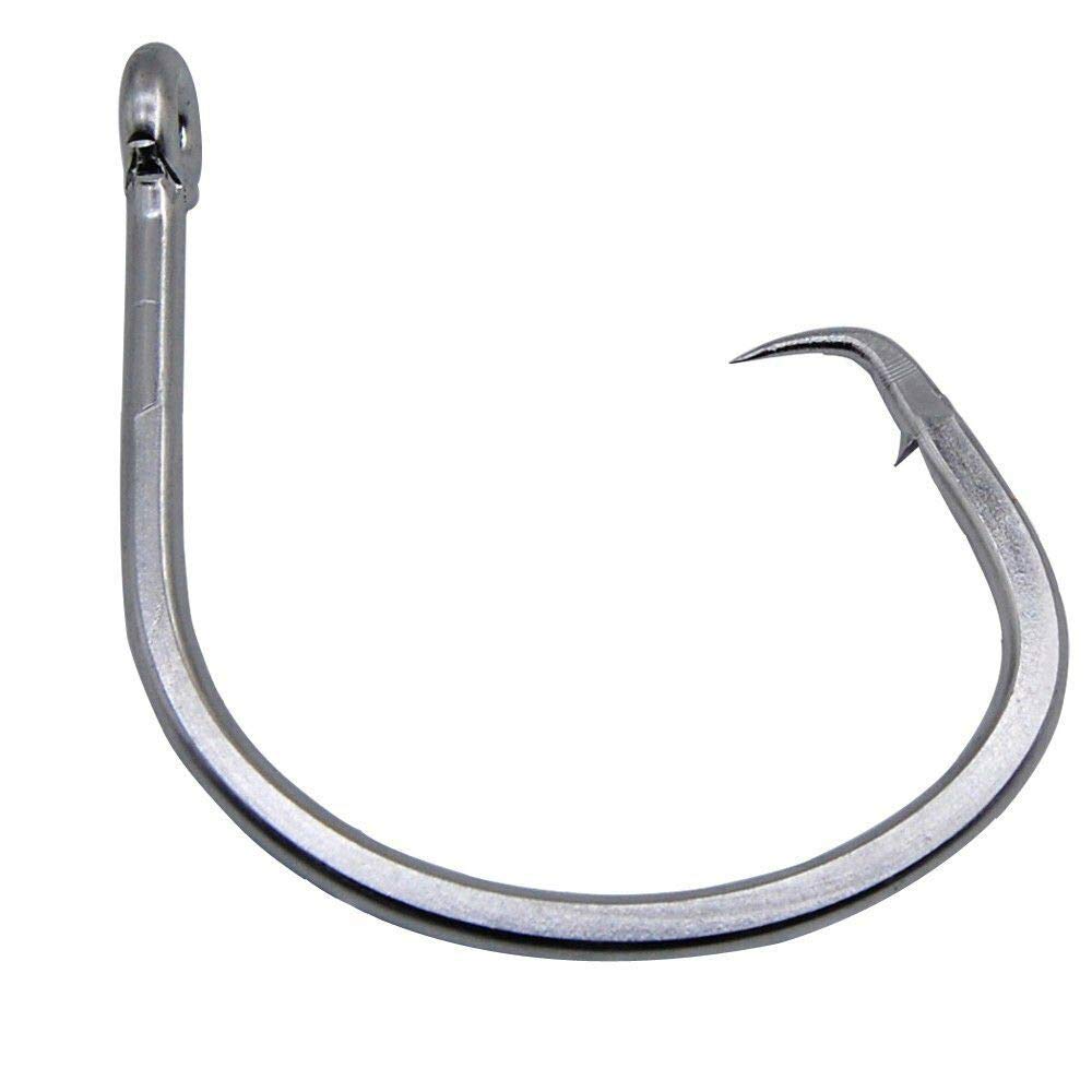 Side view of giant fishing hook 39960