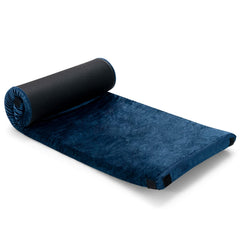 Giantex roll-up design with carry bag enables easy backpack-style transport.