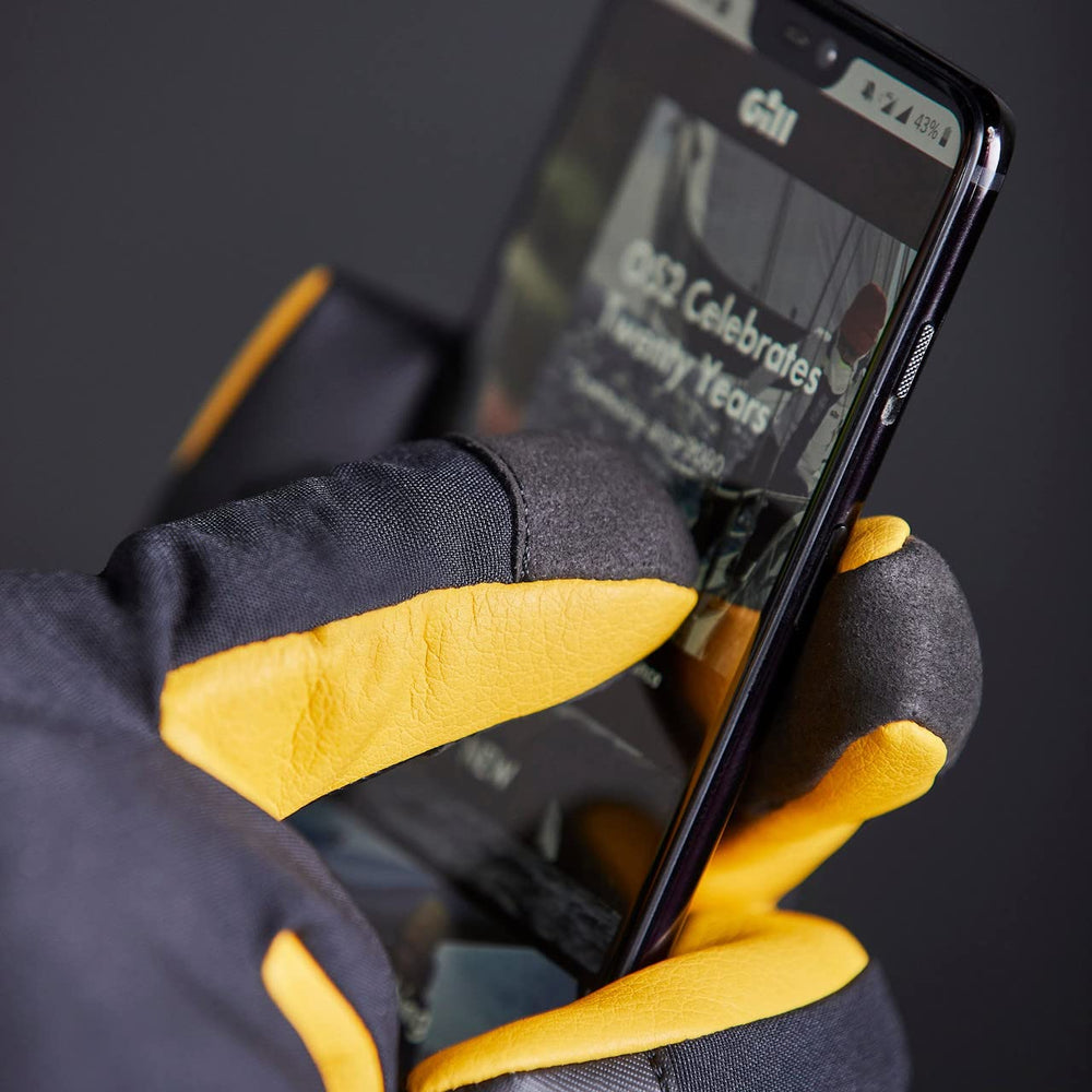 Gill Helmsman touch screen compatibility for device use.
