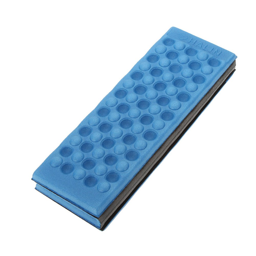 Gilroy foldable cushion blue in-use image emphasizes portability and comfort outdoors.