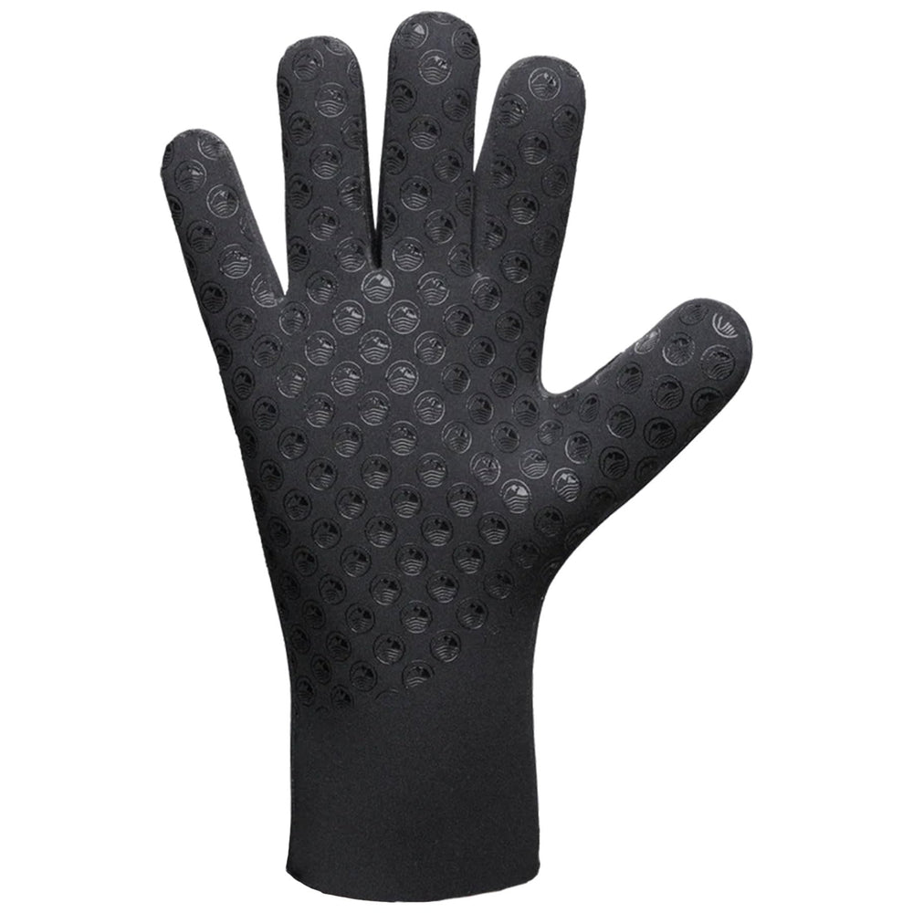 Glacier Glove HydroGrip Max shows warmth and flexible fit for outdoor tasks.