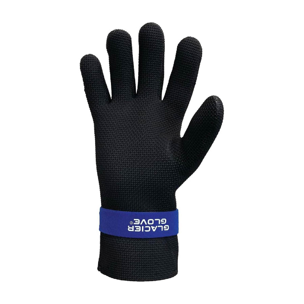 Glacier Glove Kenai waterproof glove grip in wet conditions for fishing.