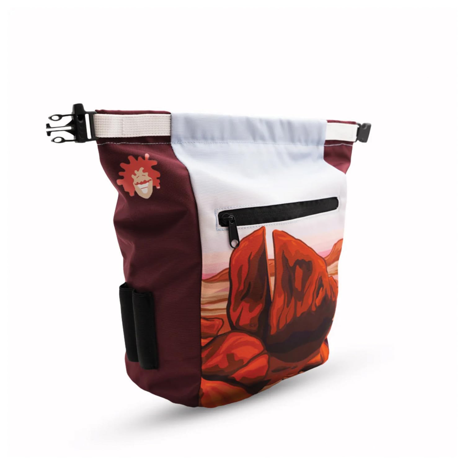Gnarly Dood Red Rocks chalk bucket offers two zippered pockets for small essentials.