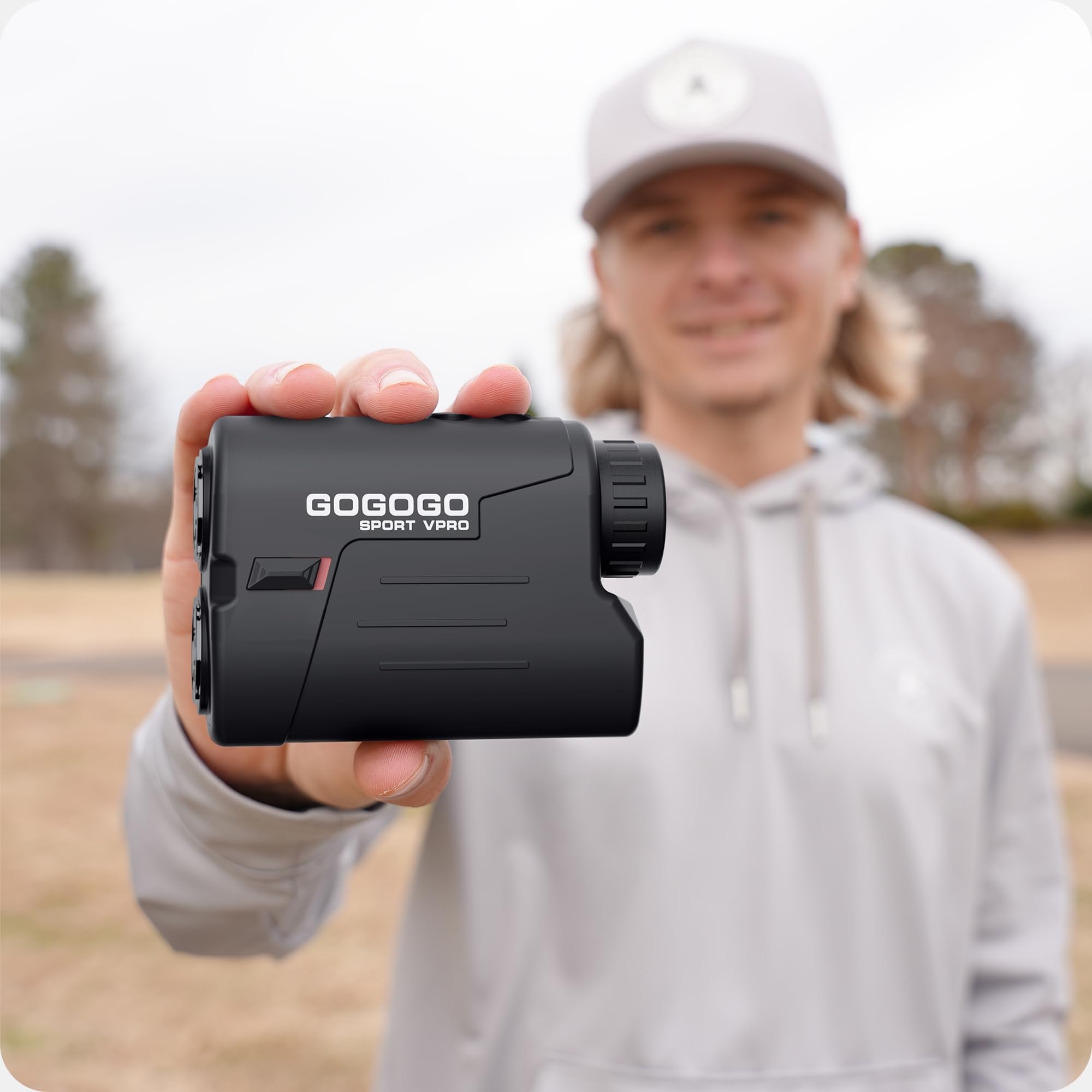 Gogogo Sport Vpro GS03 lightweight handheld device with strong magnets on cart