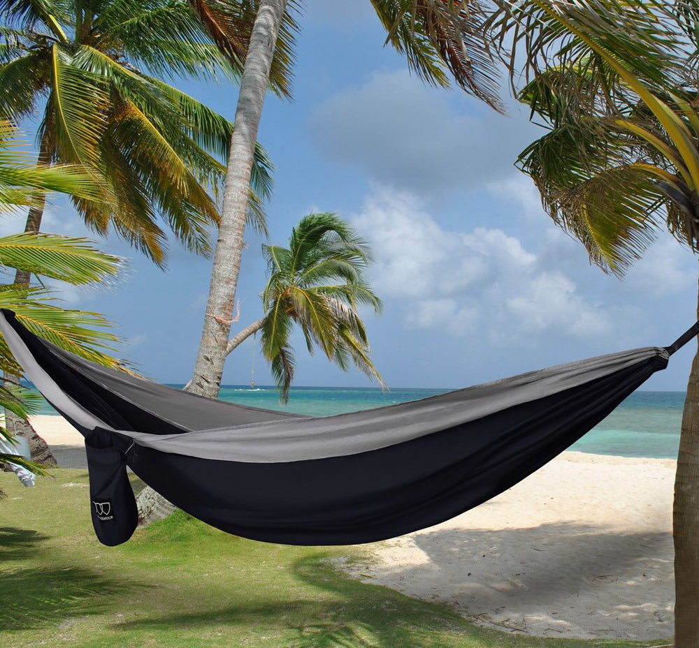 Gold Armour camping hammock highlights generous 125x79 inches, enabling two-person comfort.
