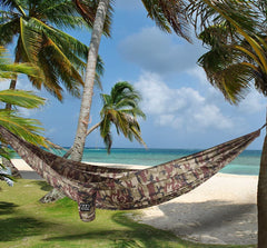 Gold Armour camping hammock ultralight-compact shows portable travel and simple packing.