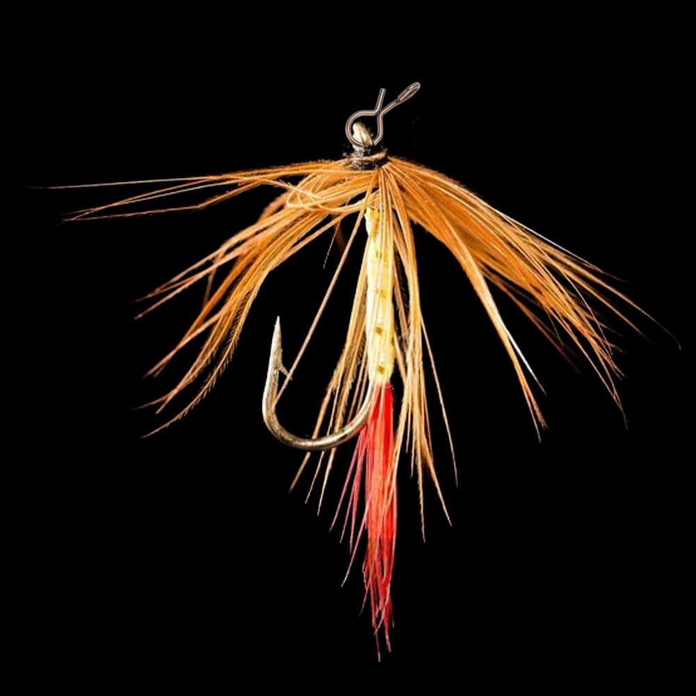 GOMAKERER fishing kit in use demonstrating quick lure changes on water
