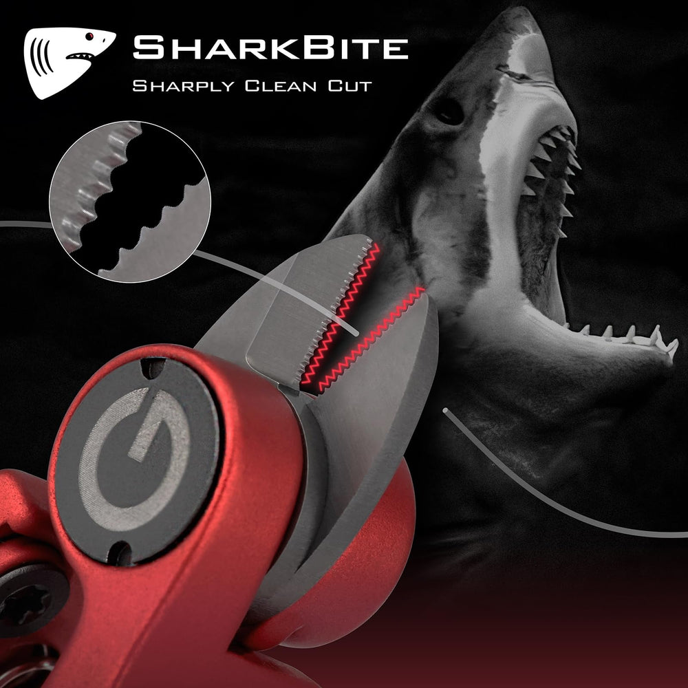 Close-up of retractors and blades on GOMEXUS Sharkbite cutter