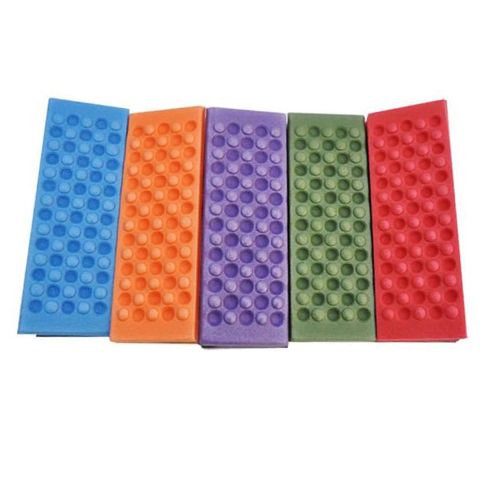 GOOHOCHY lightweight folding cushion mat for camping, portable comfort on outdoor surfaces