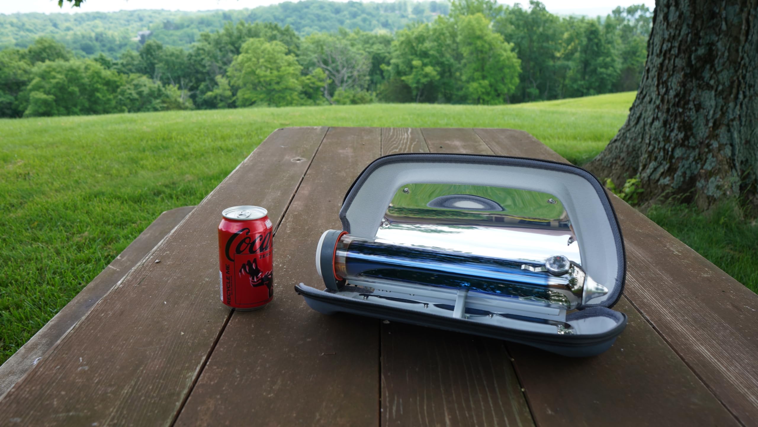 GOSUN Solar Oven zipper-system enables easy packing and quick setup.