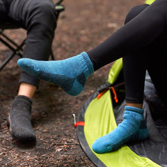 GoWith Alpaca Wool Socks blend close-up shows premium materials for warmth and softness.