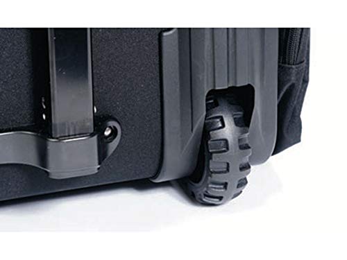 G.P.S. interior pockets organize one medium and two small pistols securely.