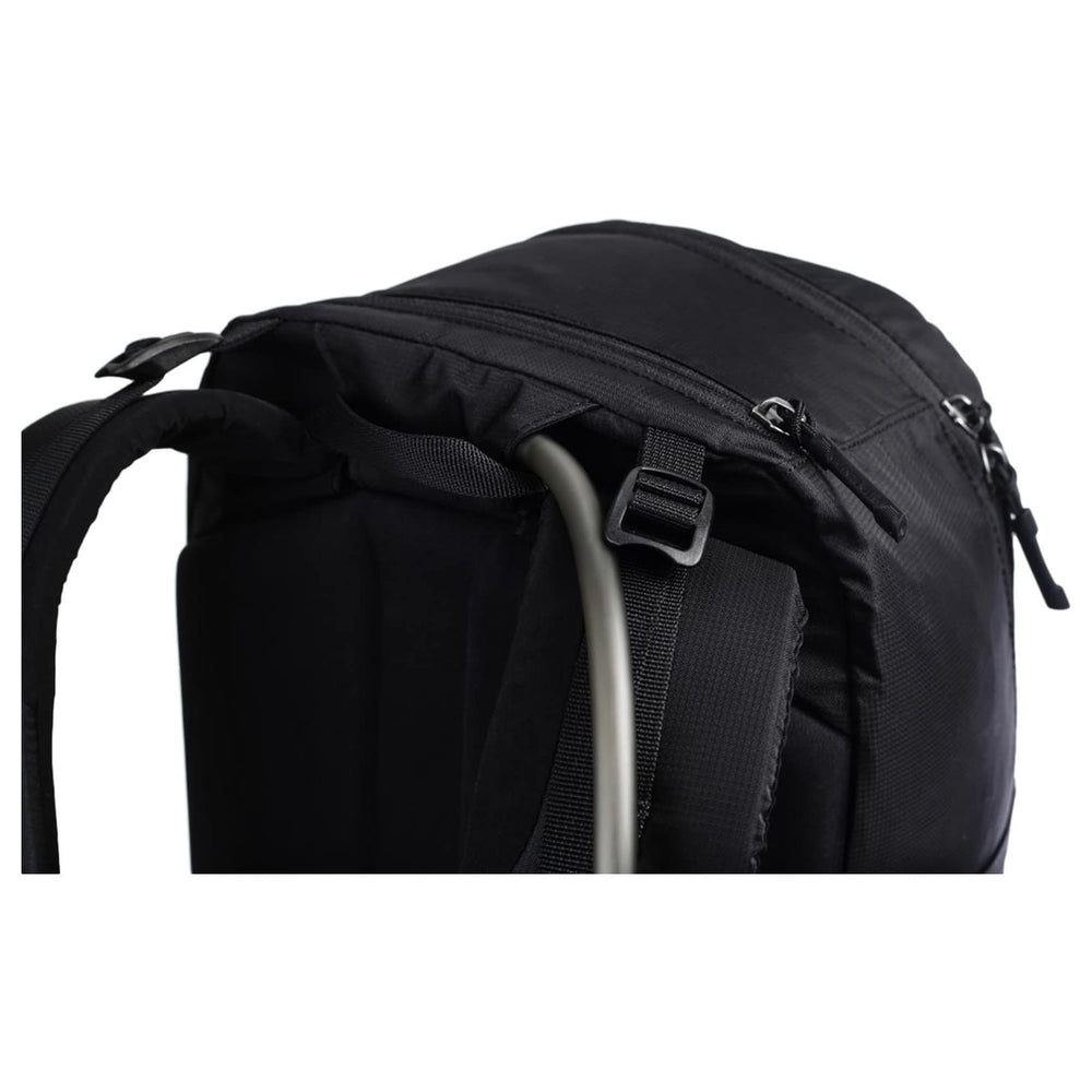 Granite Gear Dagger Ultralight Day Pack 22L arch system anchors the load securely