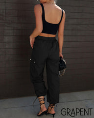 GRAPENT cargo pants showing practical side pockets in black