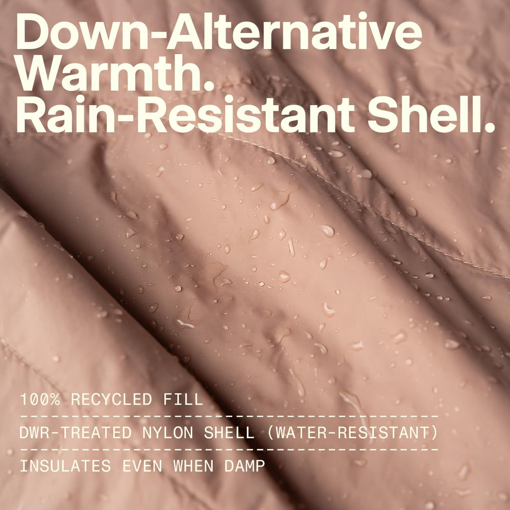 Gravel UltraPak Kids Blanket waterproof coating sheds moisture during damp mornings.
