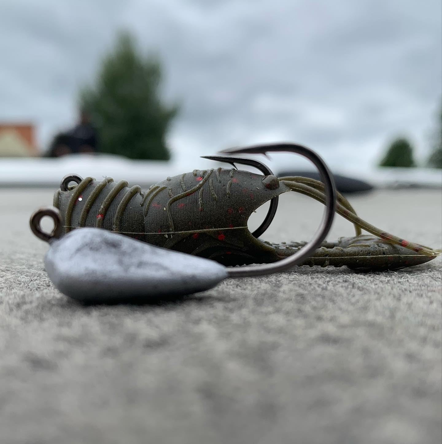 Great Lakes Finesse Juvy Craw floating claws demonstrate lifelike motion.