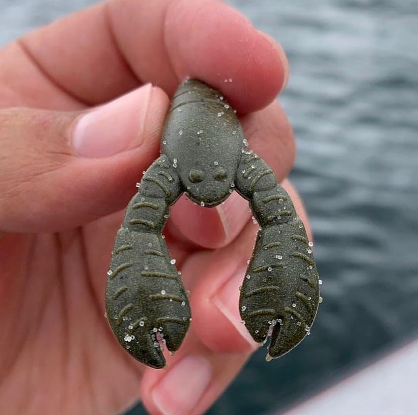 Great Lakes Finesse Snack Craw 2.1 matte finish reduces glare for stealthy presentations