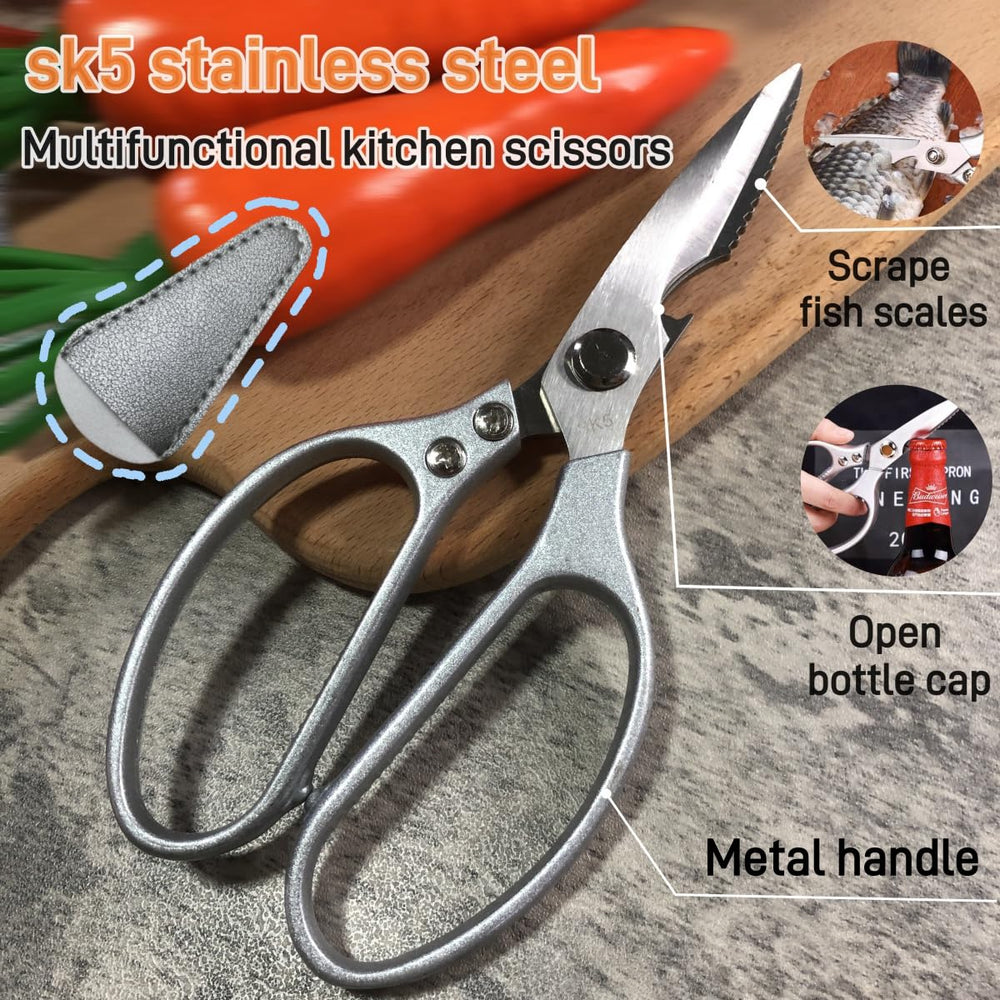 Green fish cleaning brush included in the set