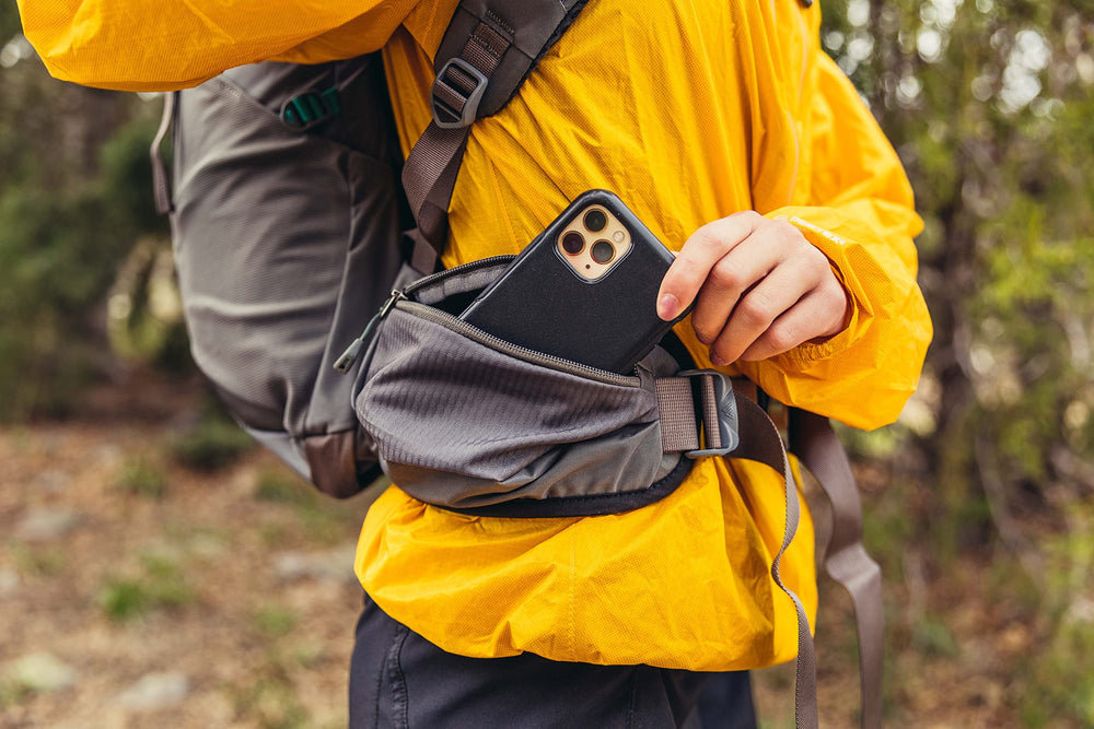 Gregory Jade 43L perimeter frame provides stable, flexible support on uneven ground