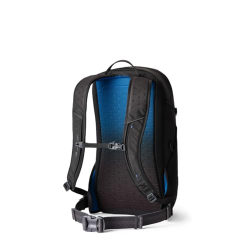 Kiro 24L backpanel with breathable mesh keeps you cool during climbs.