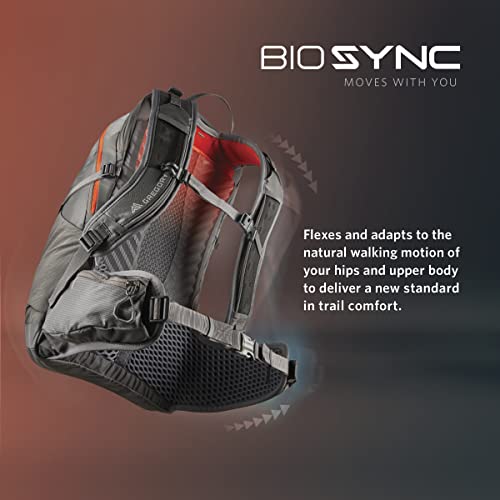 Miko 20L with SpeedClip hydration hanger for easy water access on the trail
