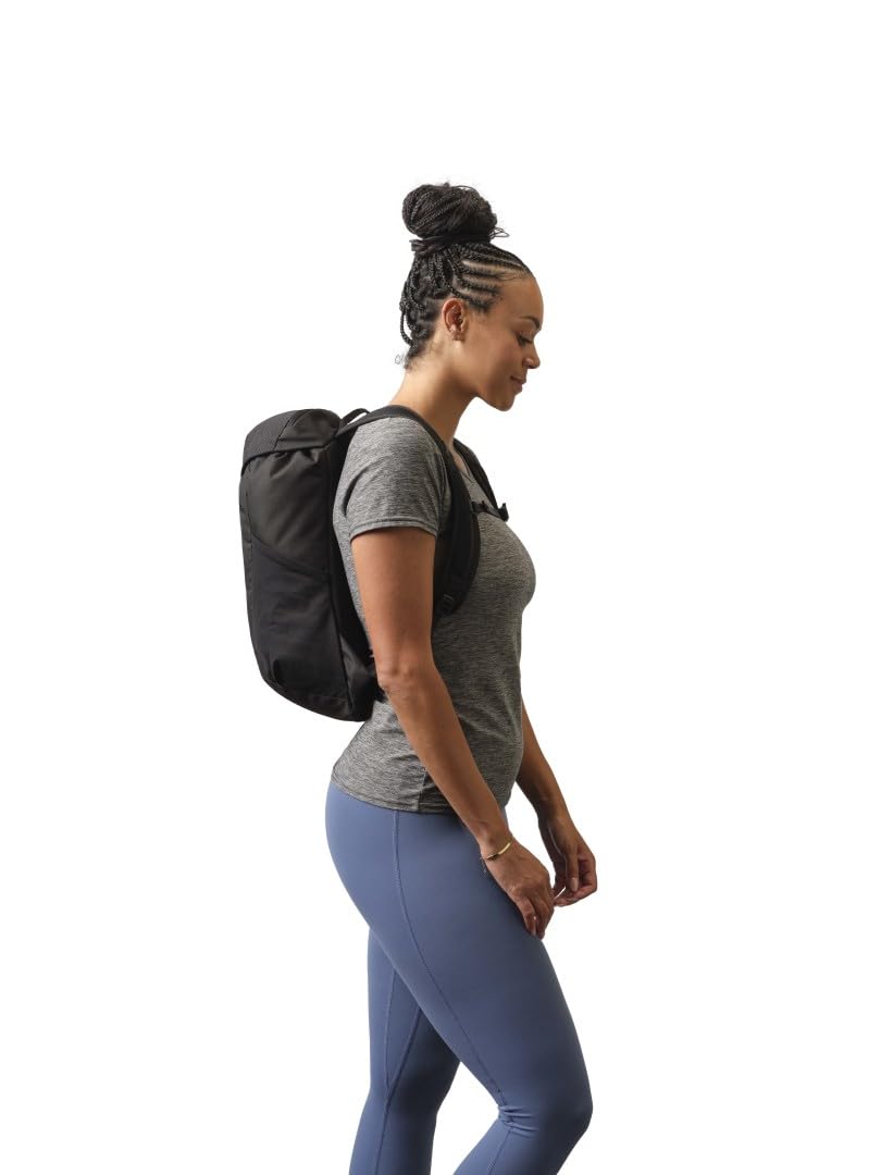 Gregory Nano 16L drawcord closure with reflective pull for visibility.