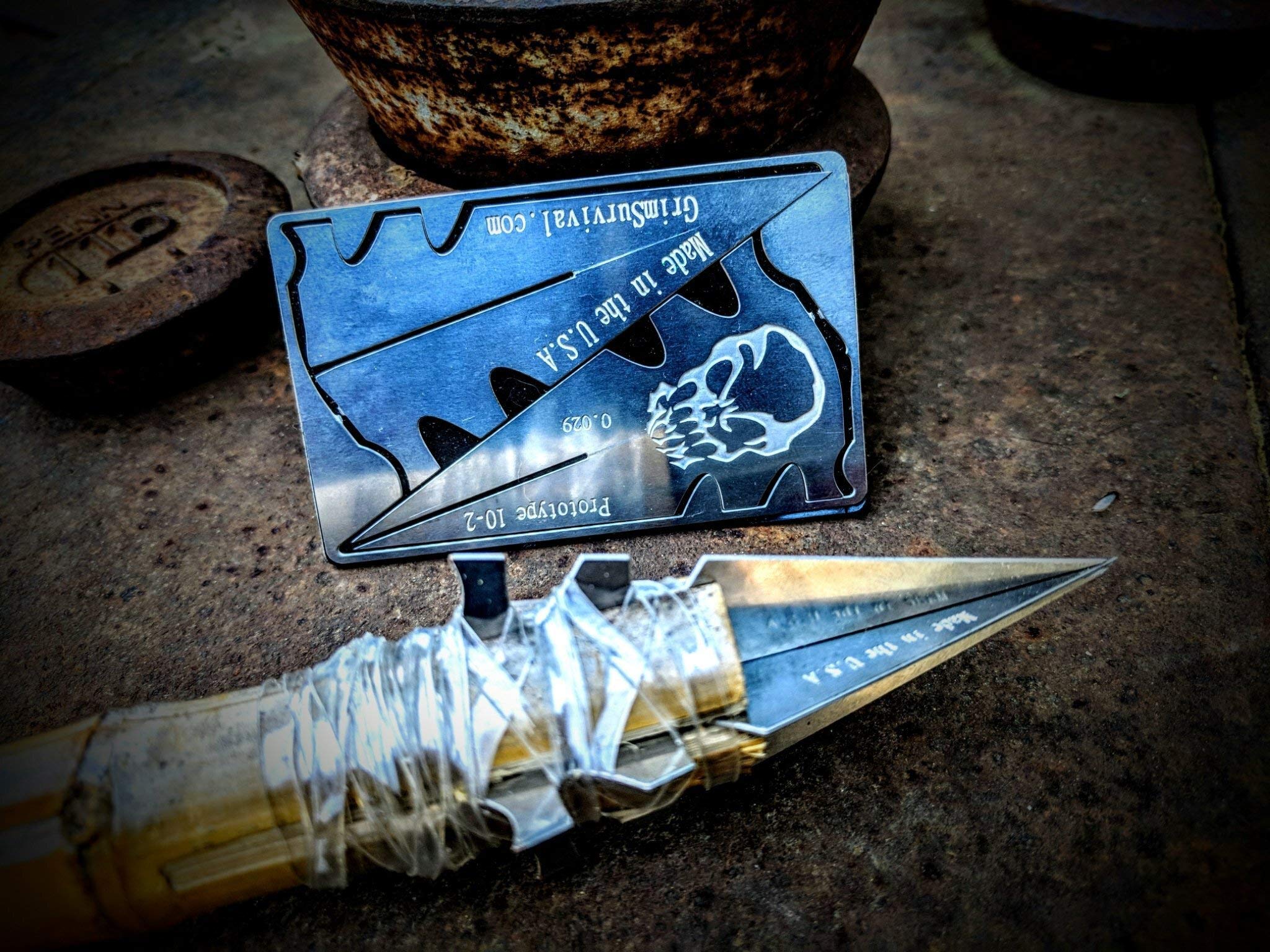 Grim Workshop Multi Spear Card two heads extended for adaptable hunting and defense