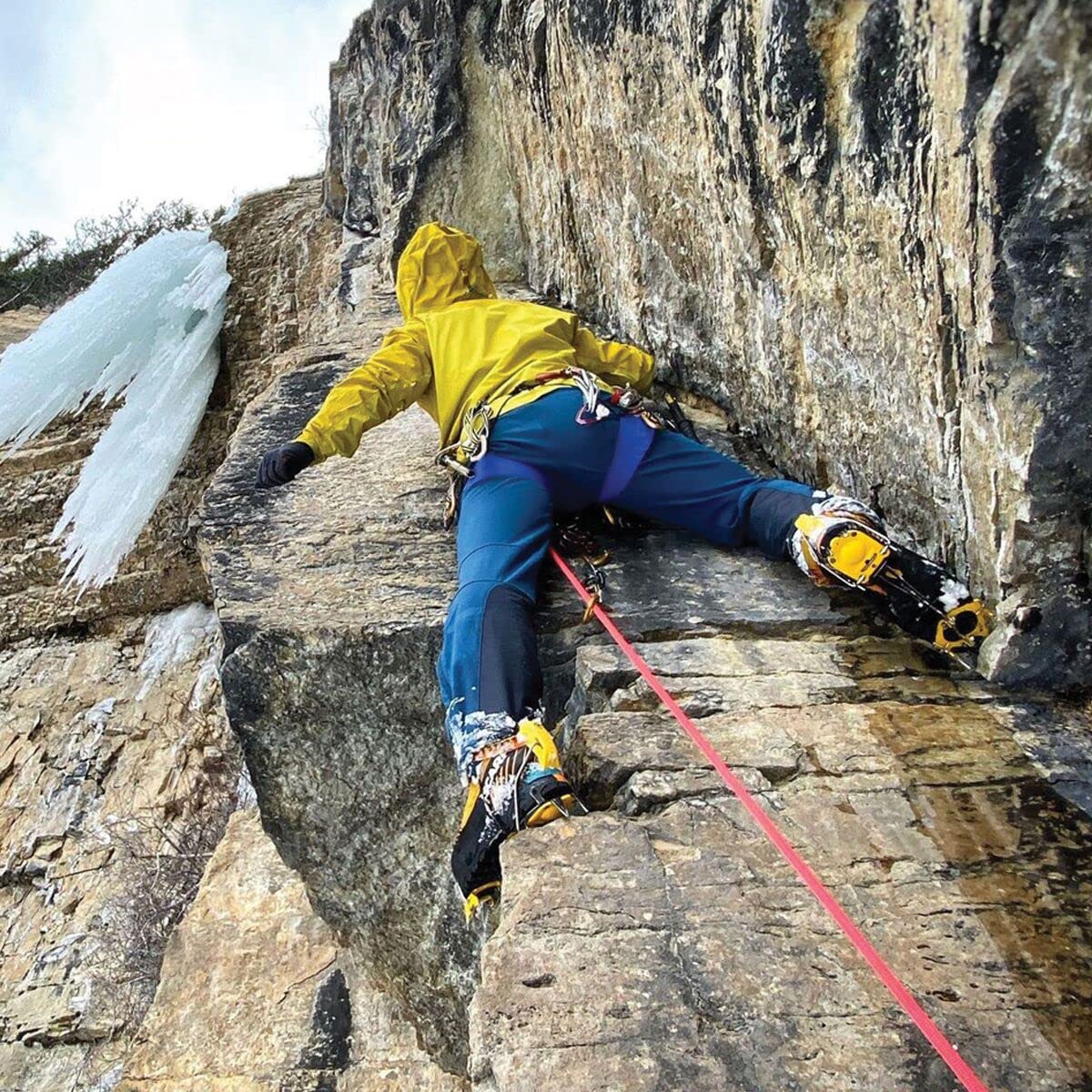 Grivel G20 Plus removable front point enhances durability during climbs