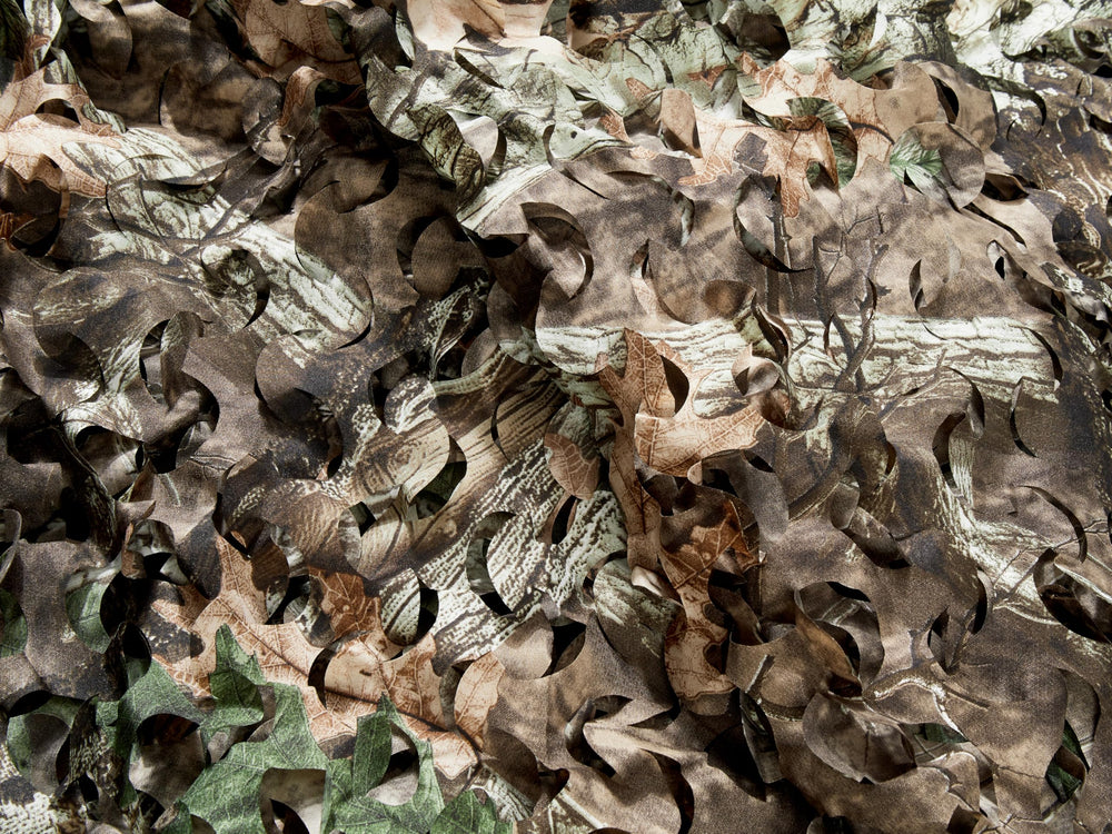 GRVCN camo netting quick-drying foliage close-up highlights durable, low-maintenance material.