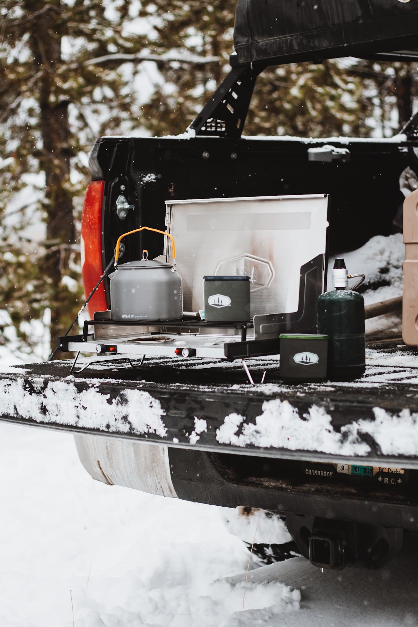GSI Halulite Tea Kettle 1.8L capacity ready for fast campground boils.