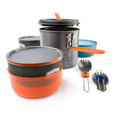 GSI Outdoors Pinnacle Dualist II pot 1.8 L for efficient cooking