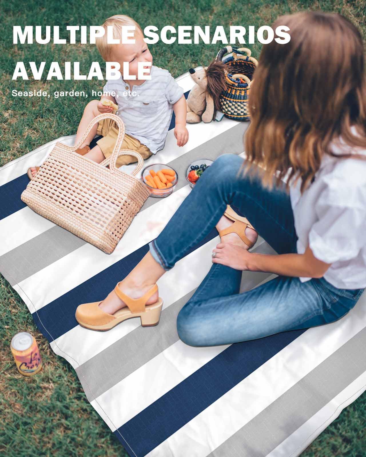 Gsypo mat for picnics simplifies cleaning after outdoor meals.