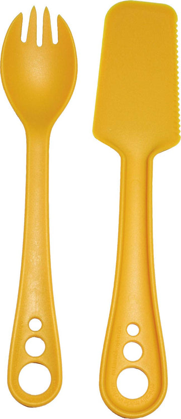 Guyot Designs Microbites Tangerine in use, lightweight utensil for on-the-go dining