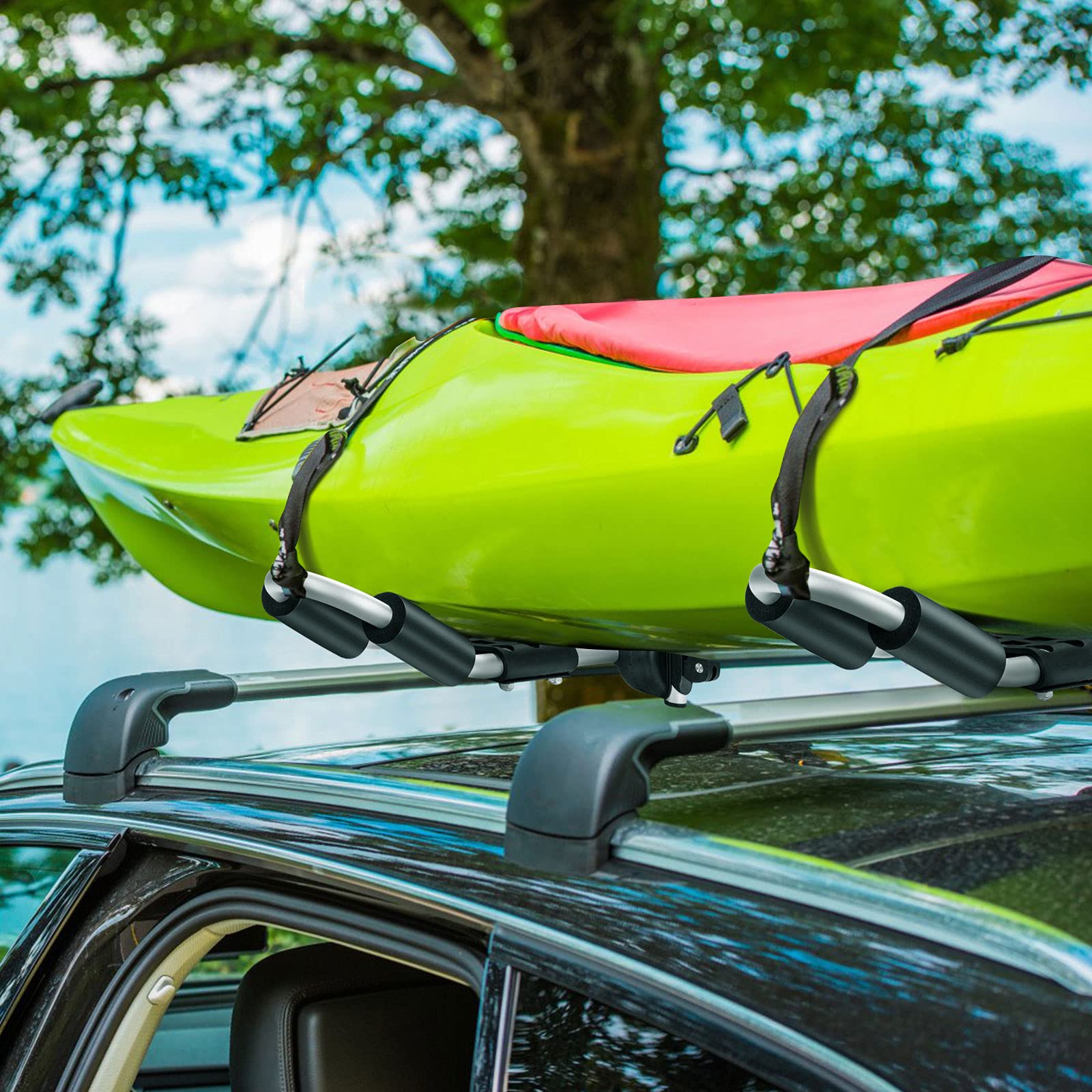 GYMAX easy mounting on SUV, car, and truck crossbars.