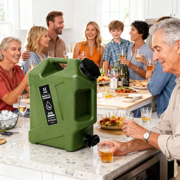 HAIGE water container dual-handles for easy carrying when full.