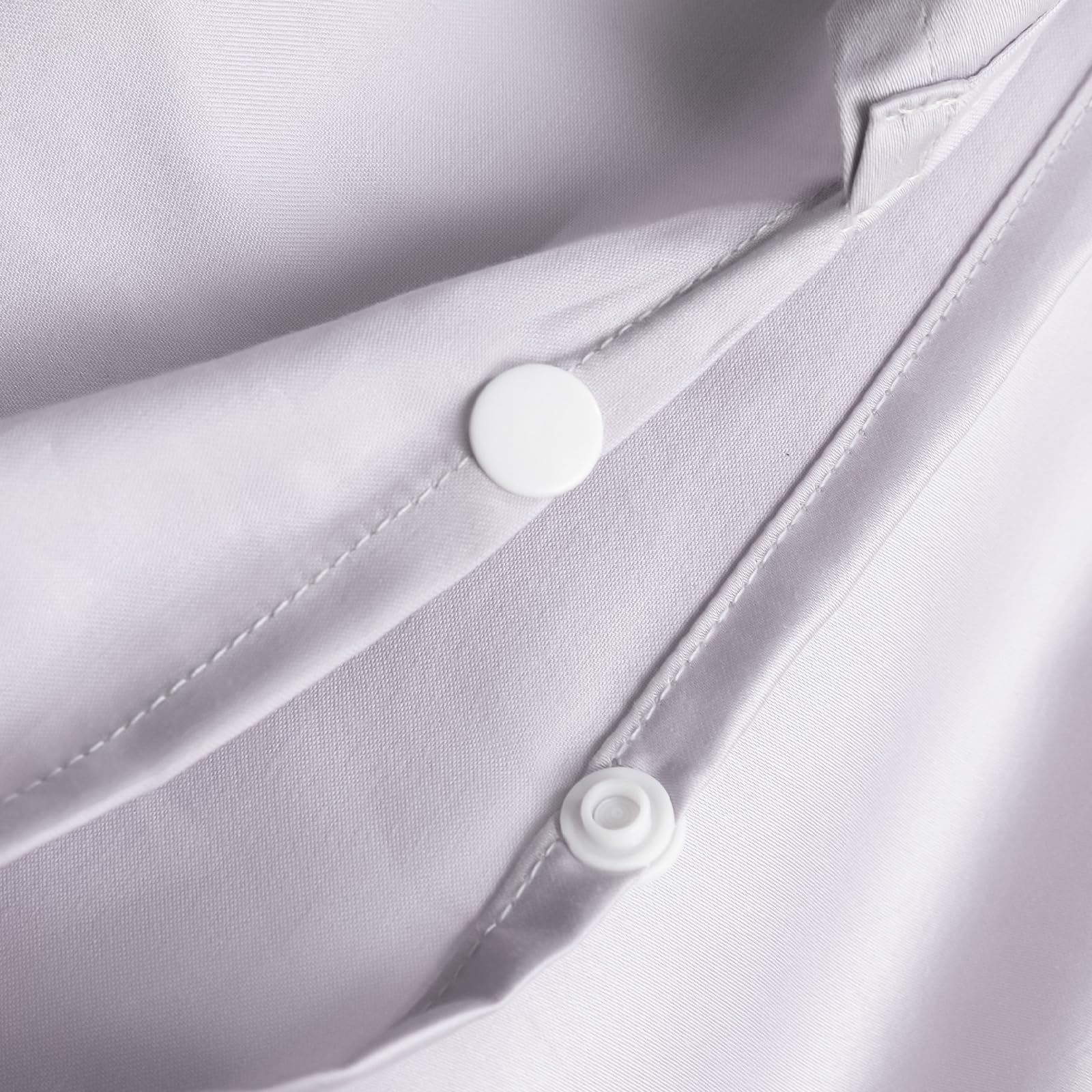 Hailyuwl liner is all-season, adaptable for warmth or cool nights.