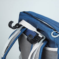Hakuba KH-STH Zero Hook on strap for quick camera access.