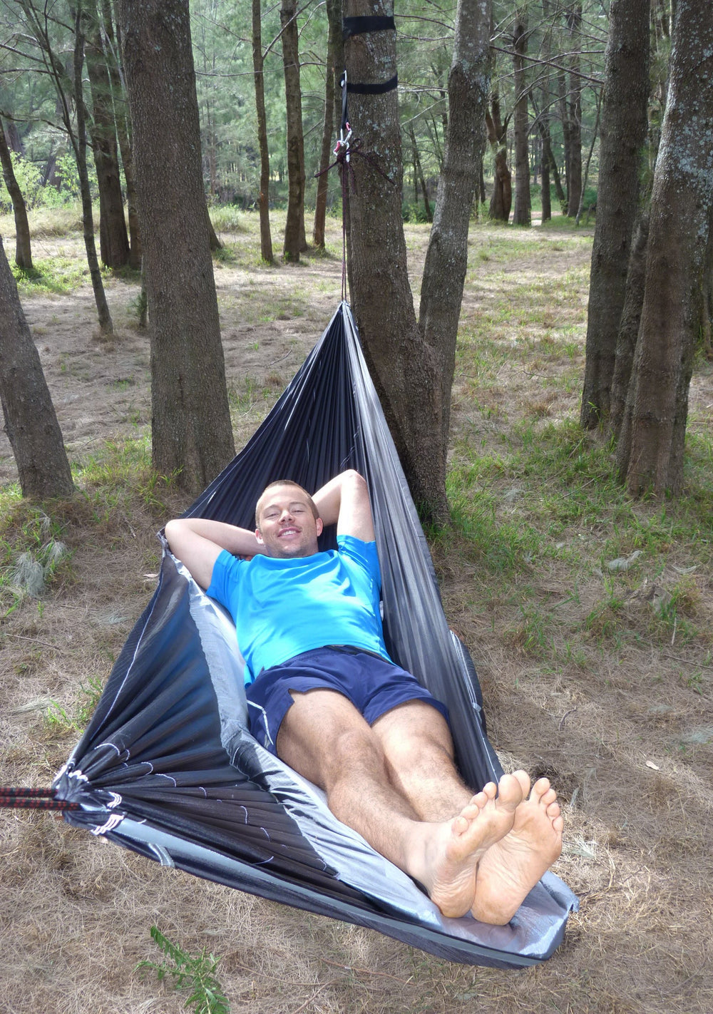 Hammock Bliss Sky Bed integrated pad sleeve locks inflatable pad in place