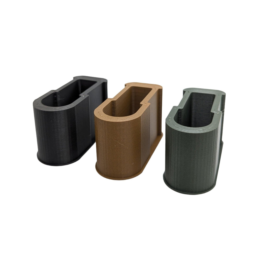 Hammy3DPrints SBA3 storage plug black close-up notch design prevents wear on straps.
