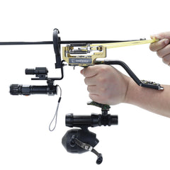 HANDBAIGE sight and flashlight setup improves target visibility