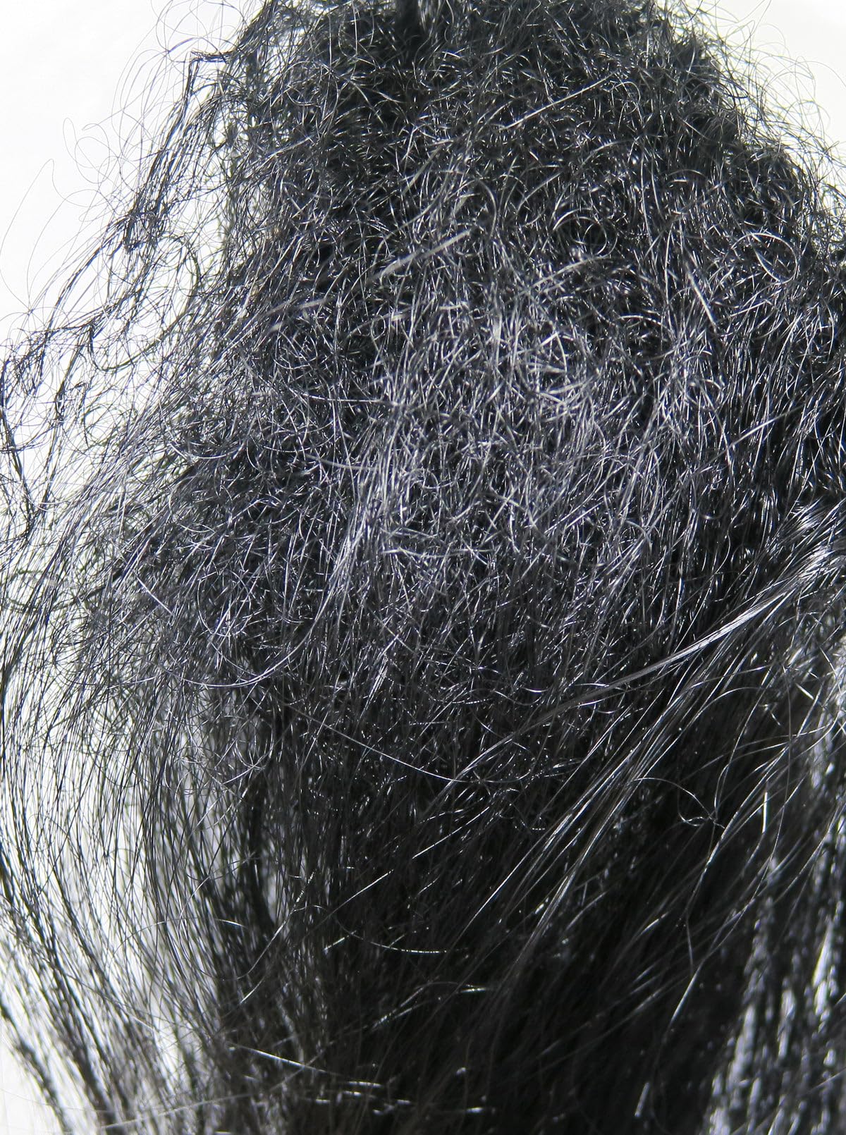 Hareline Big Fly Fiber Black enhances streamer patterns with bulk without adding weight