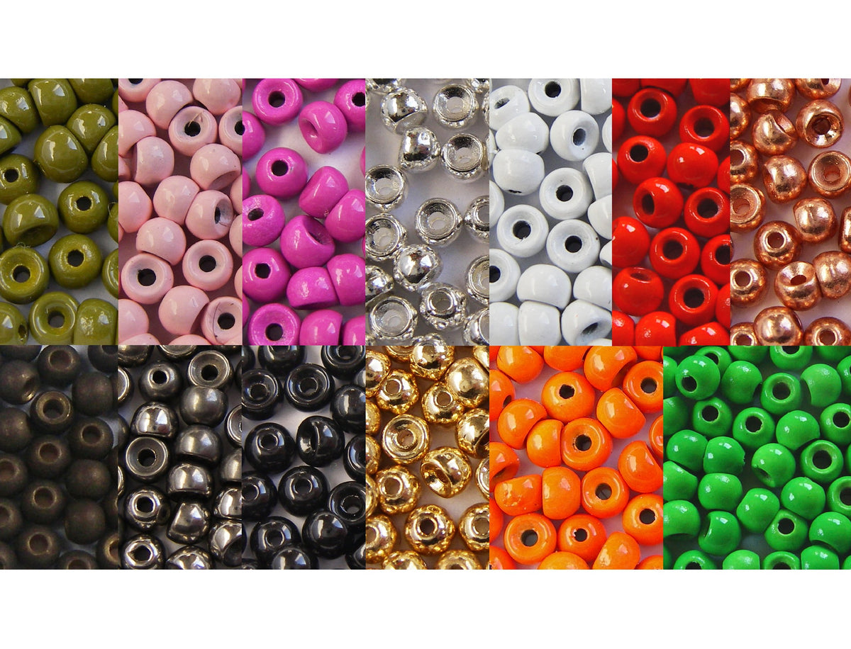 Hareline Cyclops brass bead eyes add weight and shine for effective fly tying.