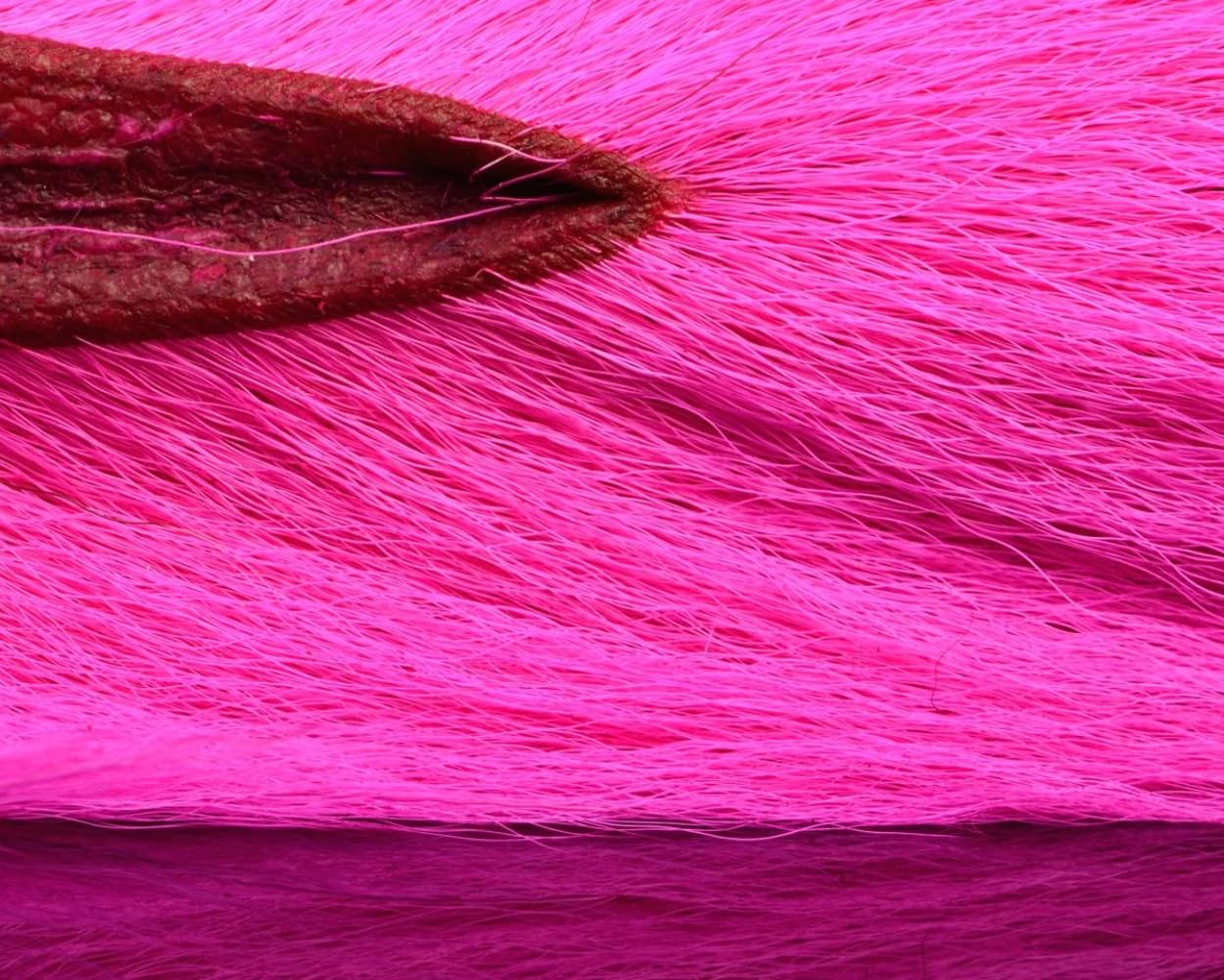 Hareline Dubbin HL Large Northern Bucktail close-up of vibrant color range.