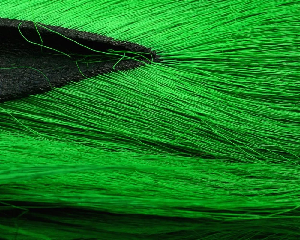 Hareline Dubbin HL Large Northern Bucktail highlighting natural bucktail hair for pattern work.