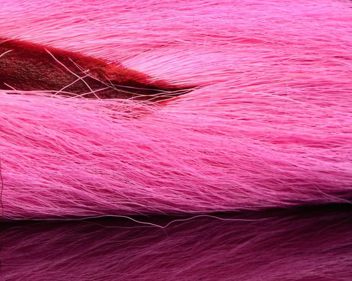 Hareline Dubbin HL Large Northern Bucktail with rich colors for lifelike trout flies.