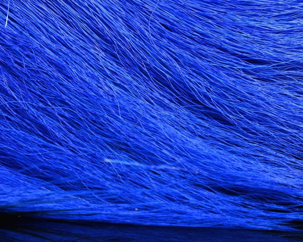 Hareline Dubbin Large Northern Bucktail Dark Blue for natural, durable fly tying tails.